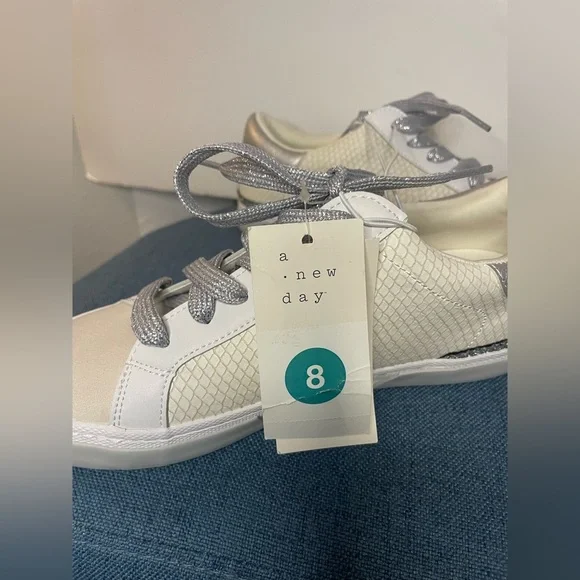 A New Day - Women's Maddison Sneakers - A New Day - size 8 - Picture 4 of 14